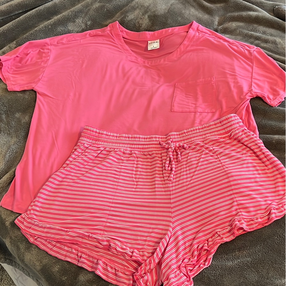 Soma Vibrant Pink Top and Striped Shorts Set